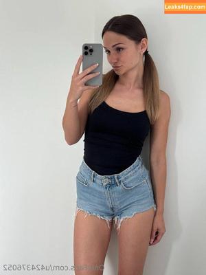 monamystery photo #0002