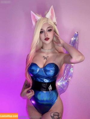 Motioncosplay photo #0003