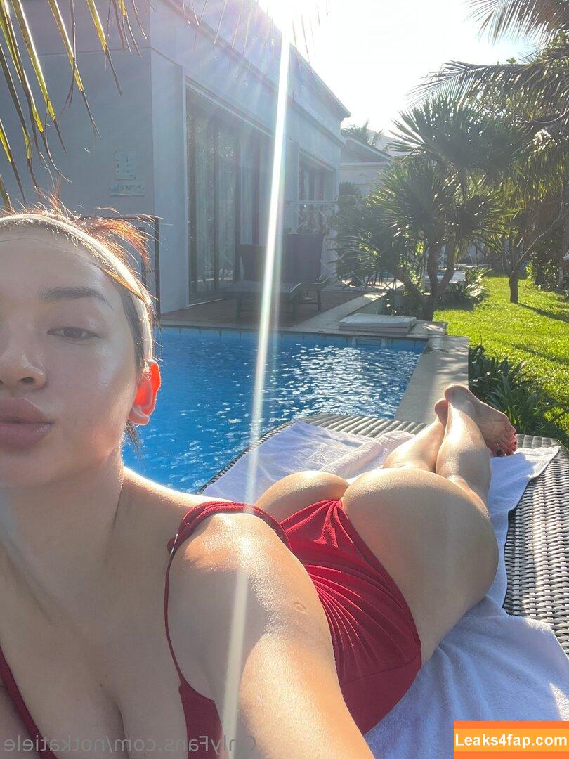 notkatiele /  leaked photo photo #0007