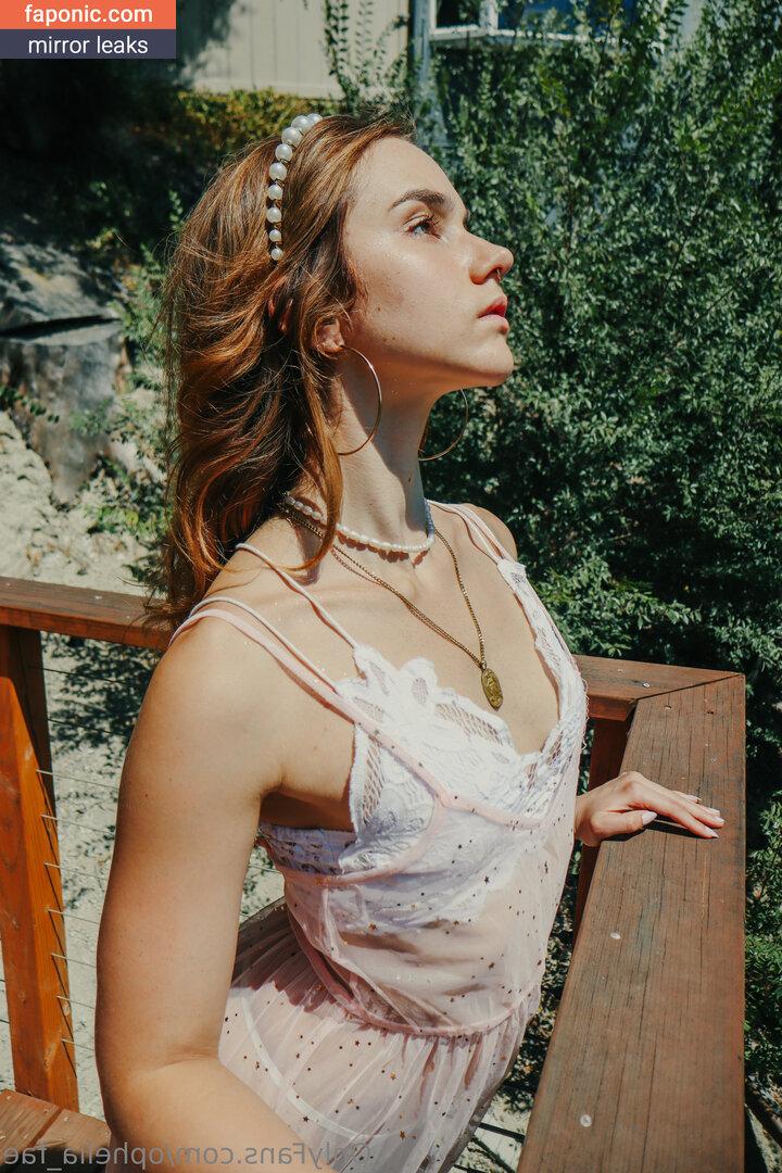 random model