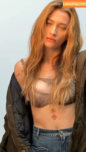 Paris Jackson фото #0015