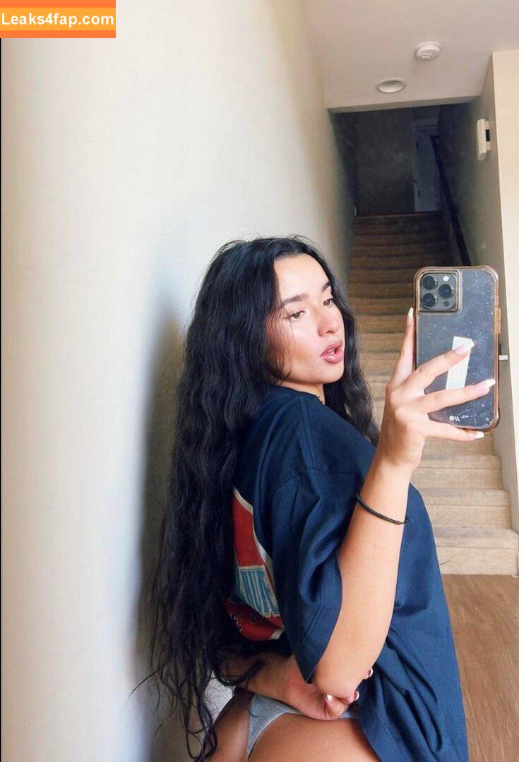 petitelatina7 / https: / petitelatinaaa1 / vanesaversace leaked photo photo #0008