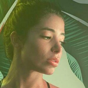 Pietra Luccas photo #0026