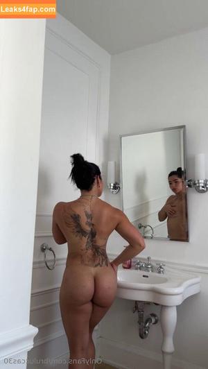 Pietra Luccas photo #0092