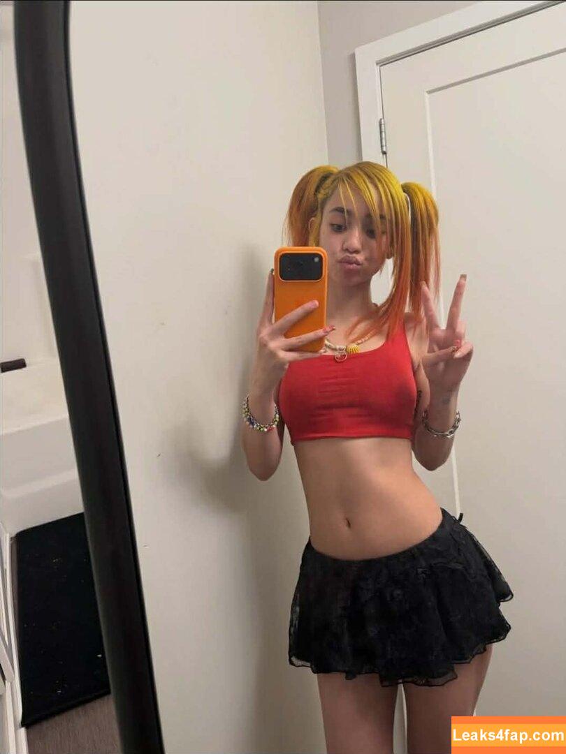 prettyluhhangie / gripreaper17 / https: / luhhangie / prettyluhhangiie leaked photo photo #0025