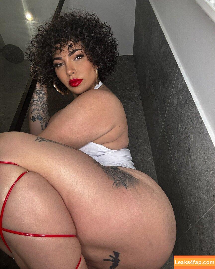 queenazita /  leaked photo photo #0012