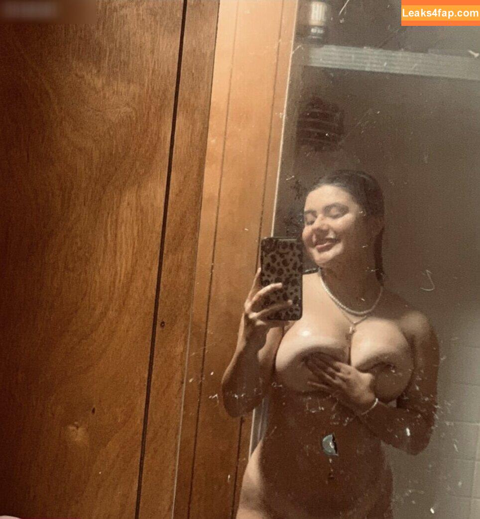 Raeleerudolph22 leaked photo photo #0039