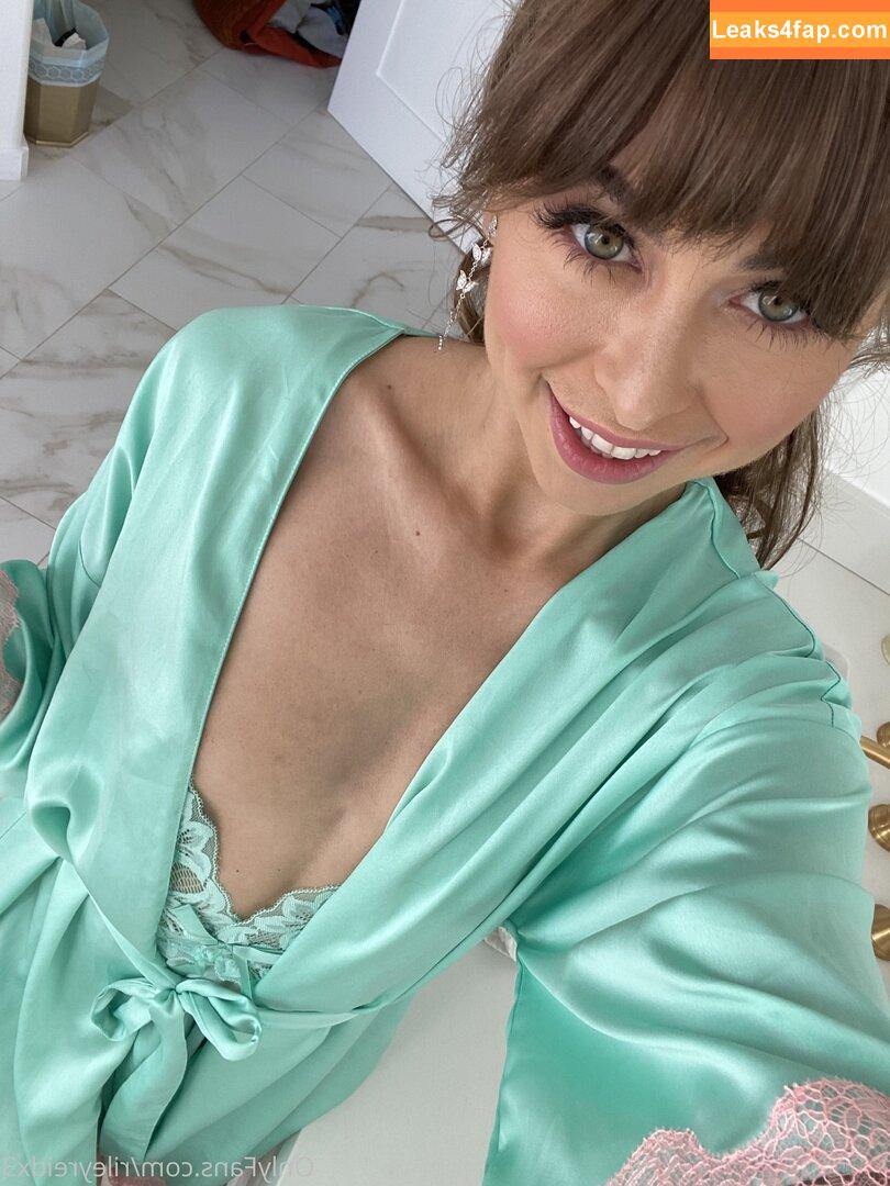 rileyreidx3 / letrileylive leaked photo photo #0009