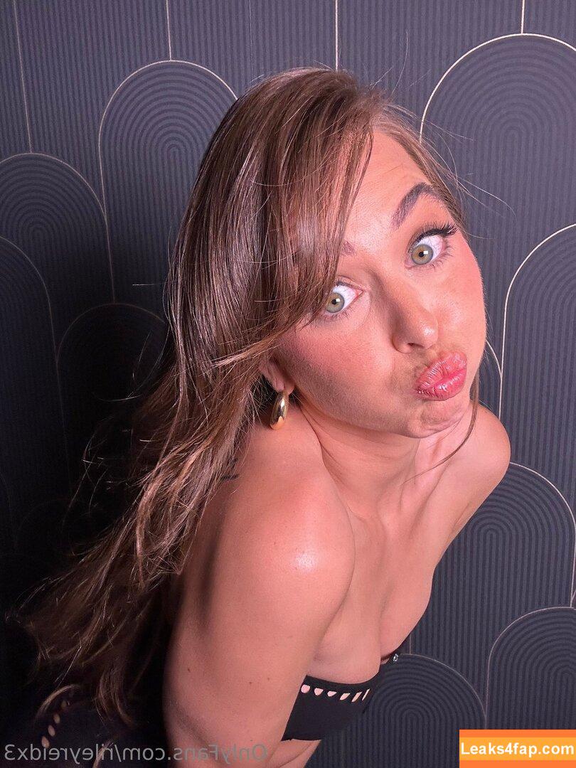 rileyreidx3 / letrileylive leaked photo photo #0036