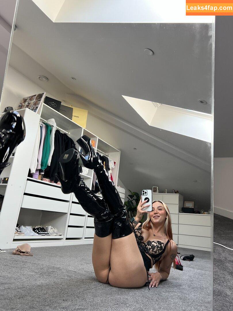 rubexcubex / rapunzel_oreo leaked photo photo #0004