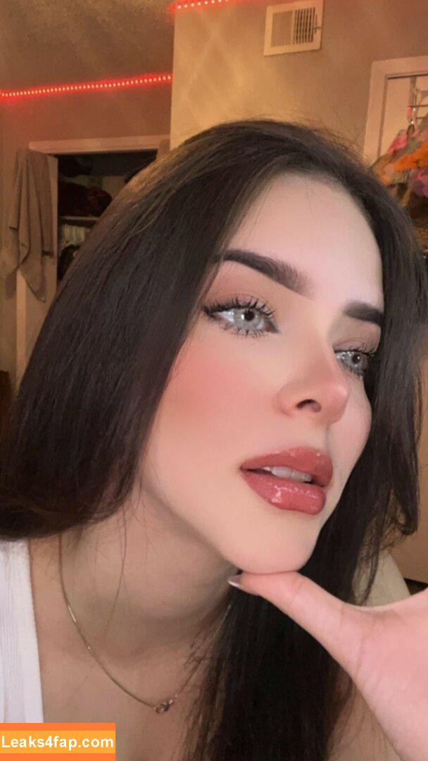 Sabrina Salvatierra / sabrinasalvatierrac leaked photo photo #0013