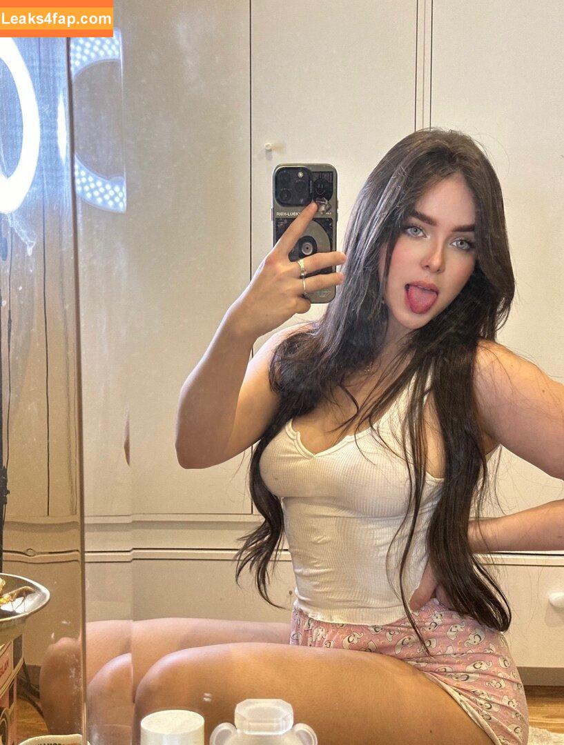 Sabrina Salvatierra / sabrinasalvatierrac leaked photo photo #0038