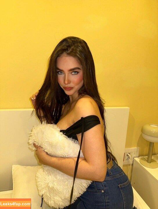 Sabrina Salvatierra / sabrinasalvatierrac leaked photo photo #0042