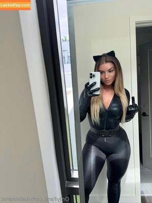 sabrinanic photo #0022