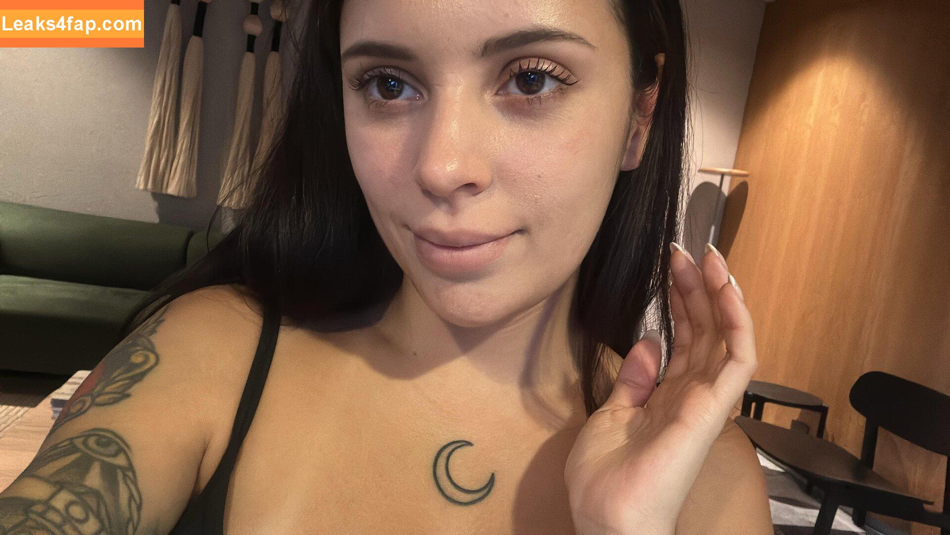 Sara Calixto / saracalixto / saracalixtocr leaked photo photo #0001