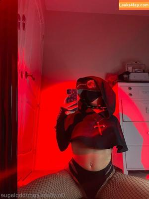 Slimthicccsenpai photo #0025