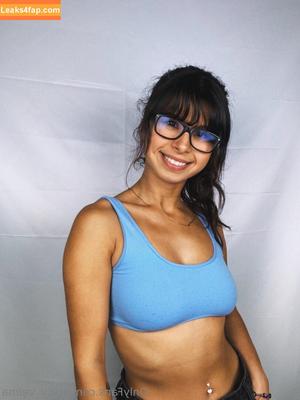 spicy_velma photo #0004