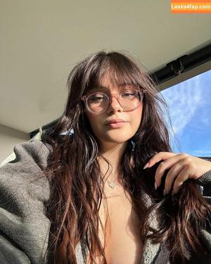 SweetOlivia19 photo #0035