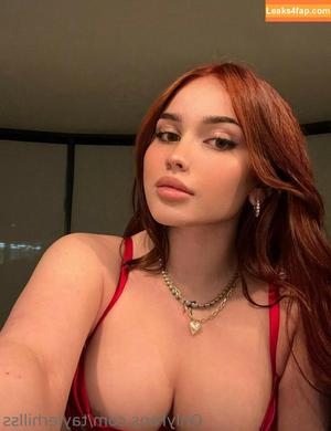 Tayler Hills photo #0047