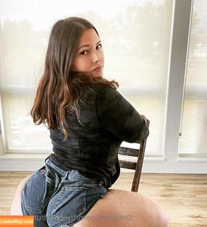 thebumbumqueen photo #0020