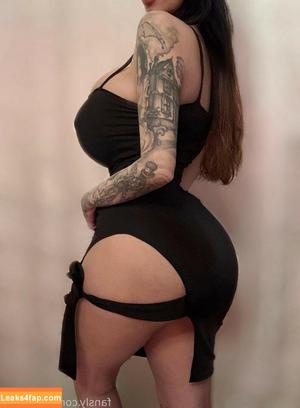 Theimpartialbunny photo #0027