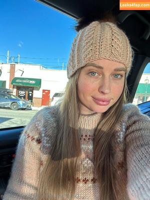 vickyaishafree photo #0022