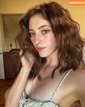 Willow Shields photo #0083