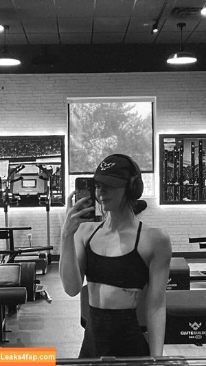 Willow Shields фото #0097