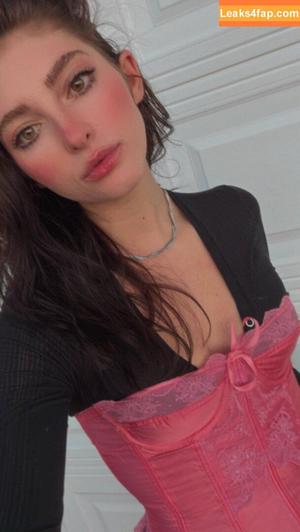 Willow Shields фото #0101