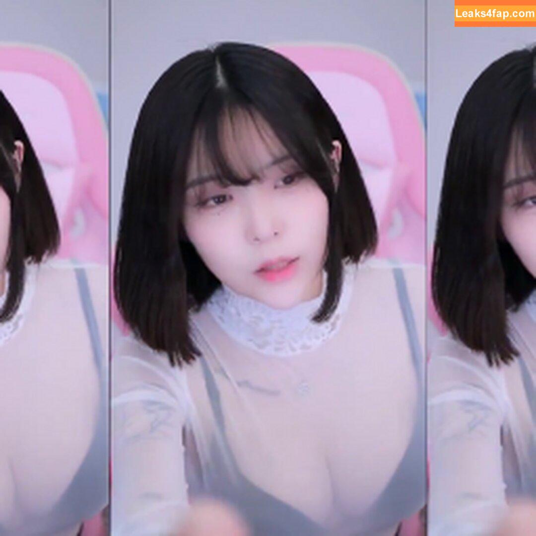 Yuka / yuka_jiali leaked photo photo #0037
