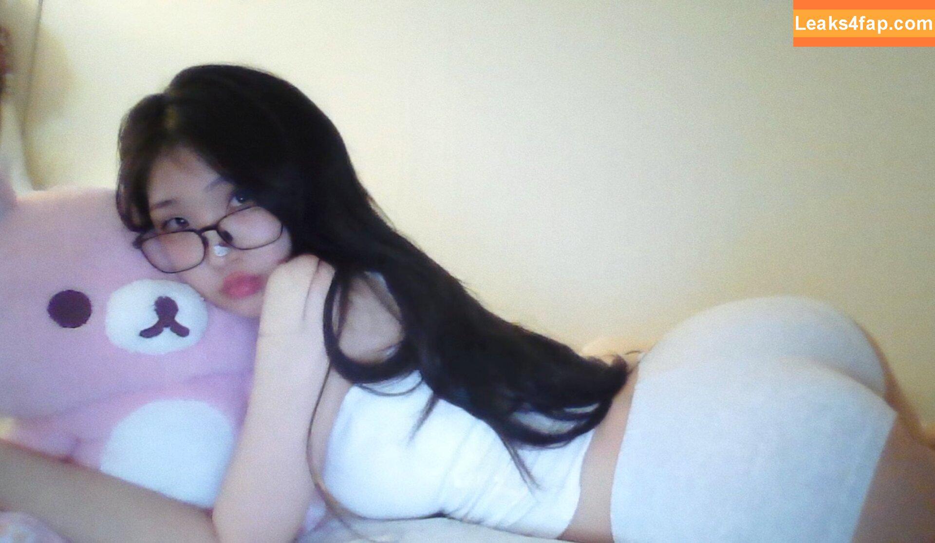 yurasweb / yur_aular leaked photo photo #0035