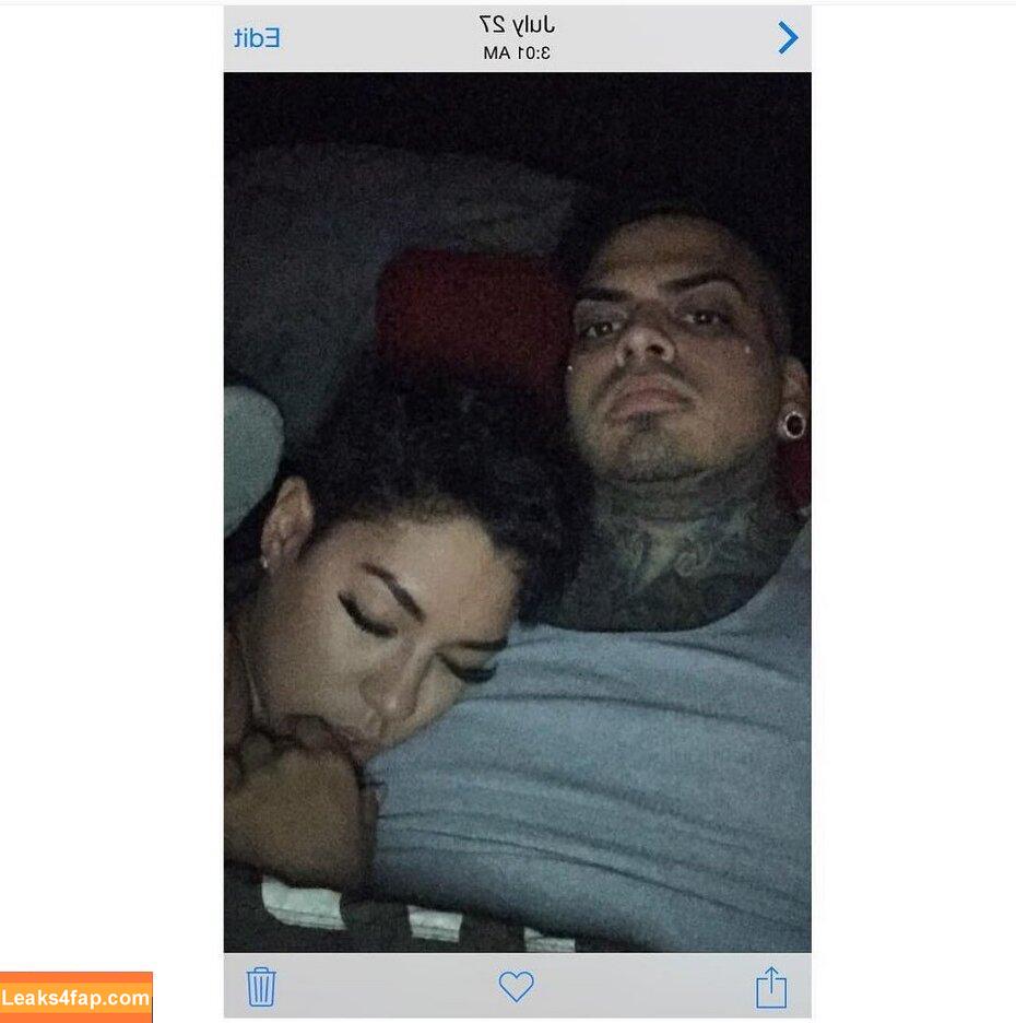 Zashia Santiago / officialzashia / zashiasantiago leaked photo photo #0041
