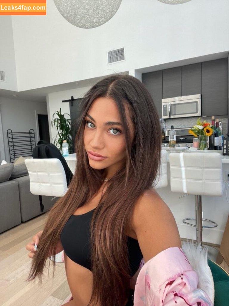 Celina Smith / itscelinasmith / itscelsmith leaked photo photo #0021