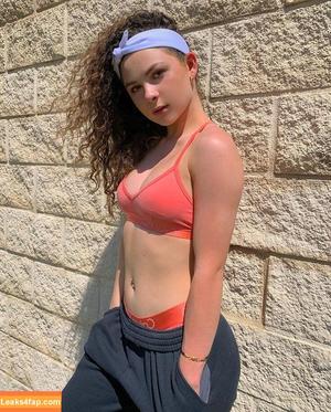 Desirae Elizabeth photo #0007