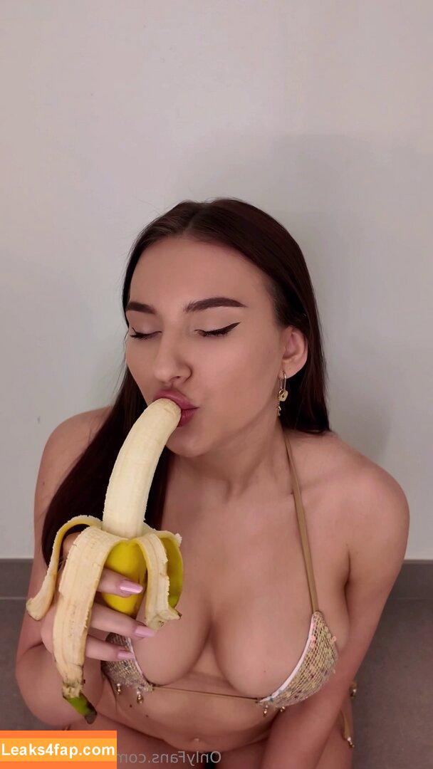 Elizabeth Zaks / elizabethzaks слитое фото фото #0018