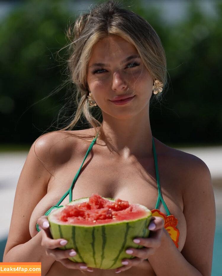Grc3 B00r / _grinder_c leaked photo photo #0009