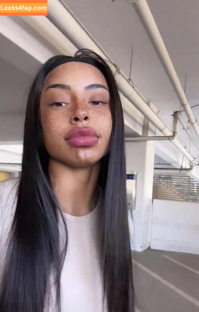 Qimmah Russo / qflex_4life / qimmahrusso leaked photo photo #0001