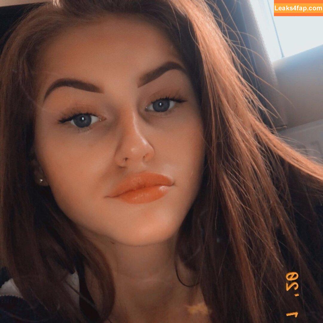 Sophie. Aspin /  leaked photo photo #0003