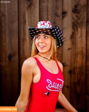 Grace Charis photo #0026
