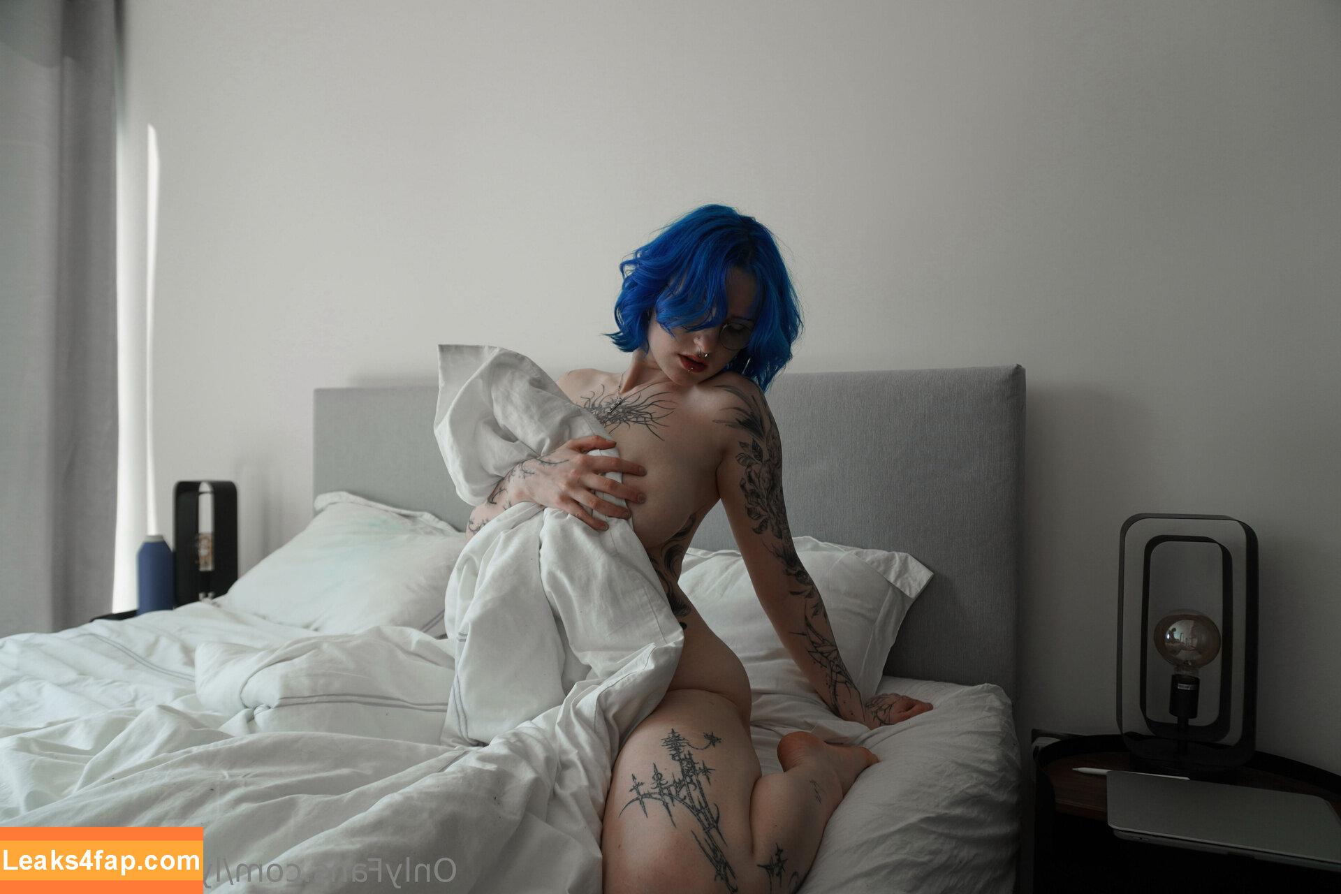 Lyra Crow / lyracr0w0 leaked photo photo #0002