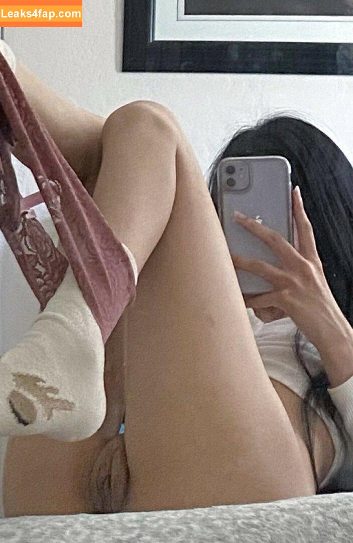 444ngelcry / 444ngelz_ / cherrygirl44 / iycheee leaked photo photo #0006