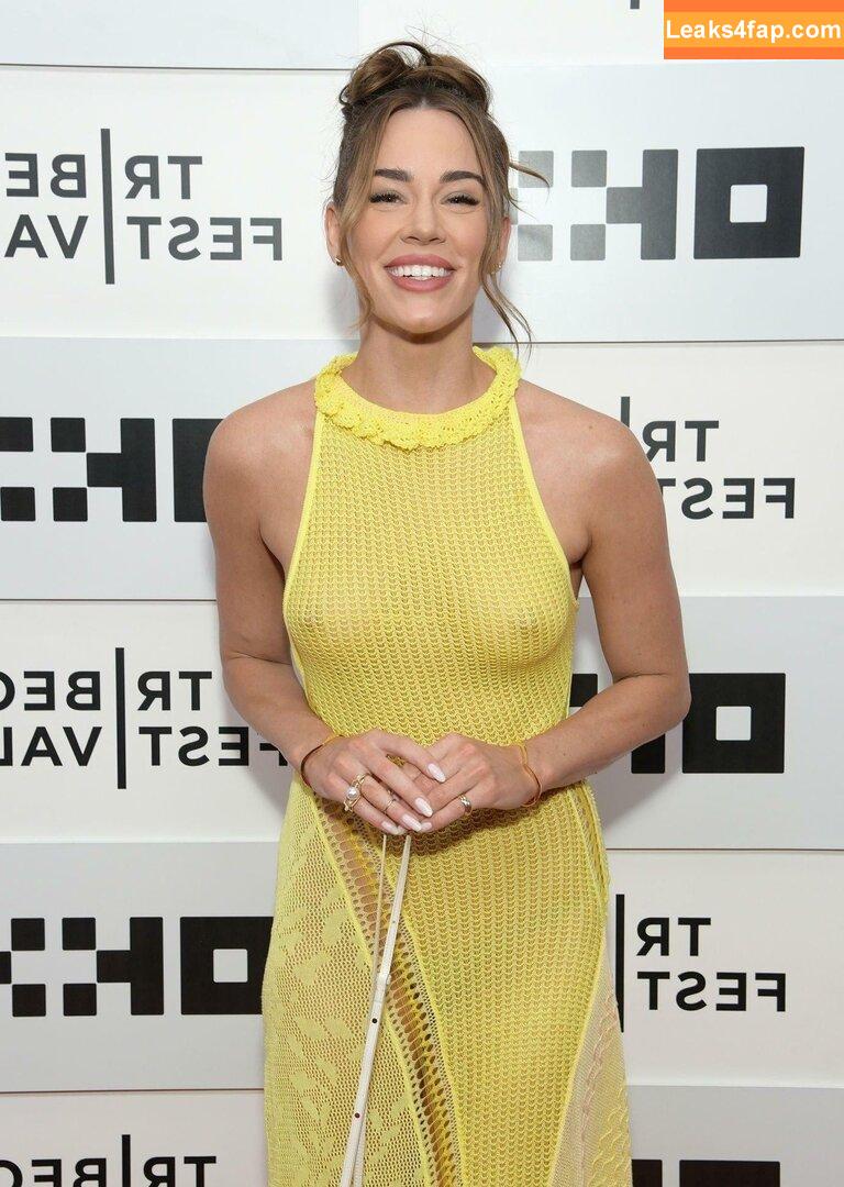 Christa Allen / christaallen leaked photo photo #0003
