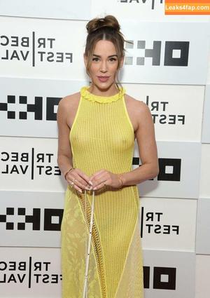 Christa Allen photo #0002