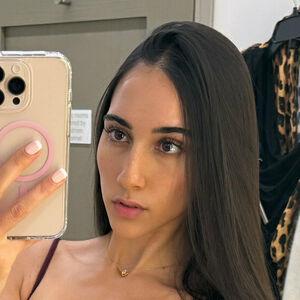 Izzy Green / Lazybutnotwithyou / izzygreen / izzyygreenn.xo слитое фото фото #0017