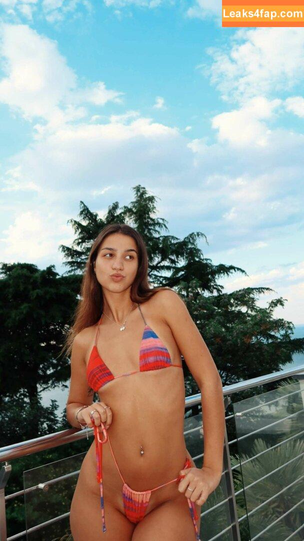 Mikaela Lafuente / Mika Lafuente / mikalafuente leaked photo photo #0004