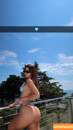 Mikaela Lafuente photo #0003