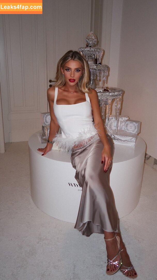 Alexa Breit / alexa_breit leaked photo photo #0011