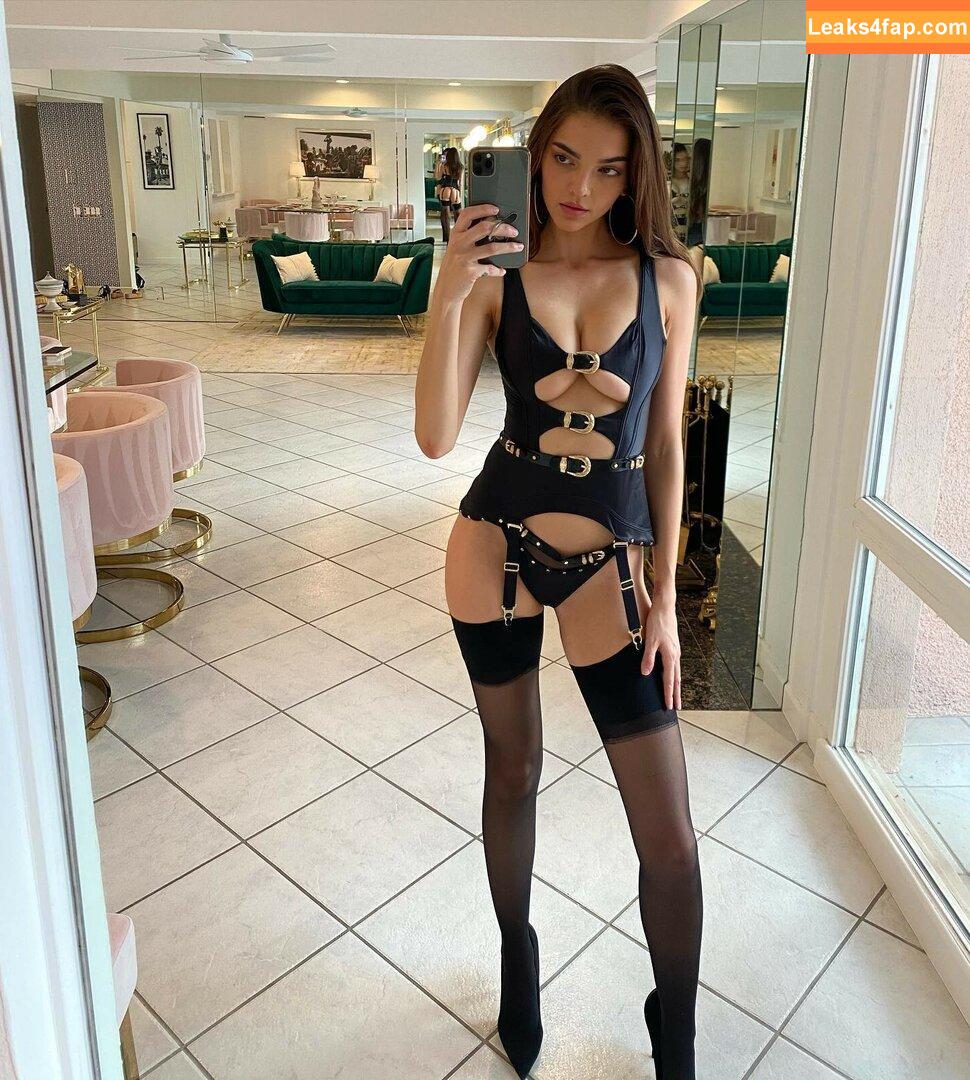 Colleen Cole / colleencolemodel / colleencoleofficial leaked photo photo #0027