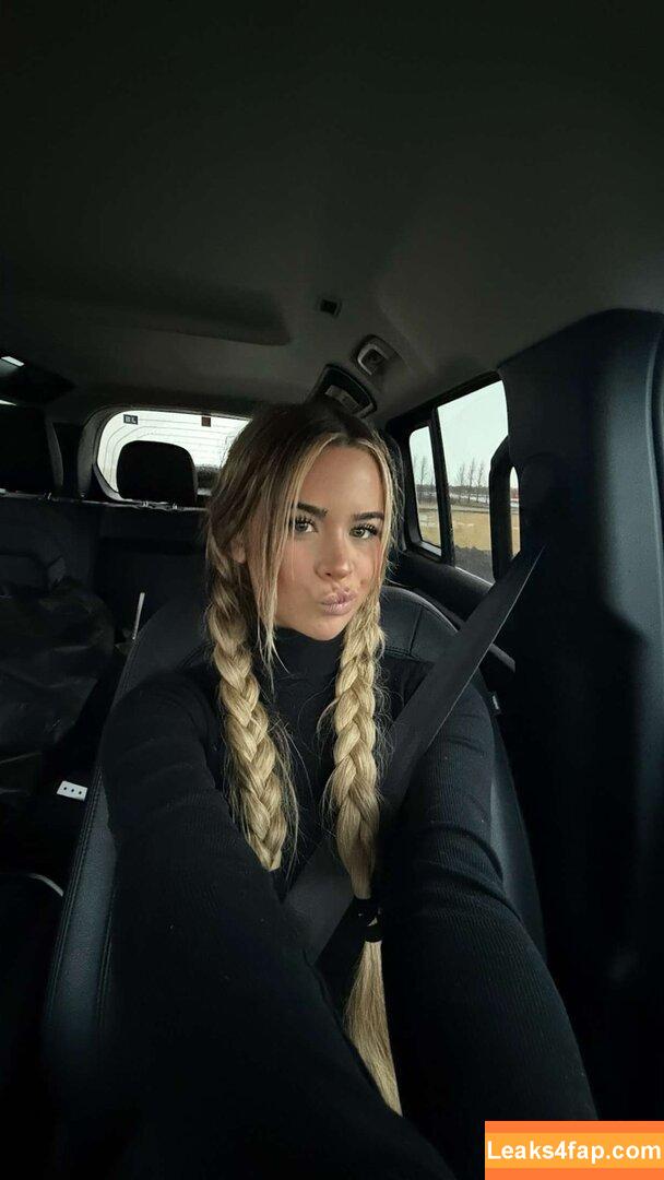 Emily Elizabeth / emmilyelizabethh leaked photo photo #0155