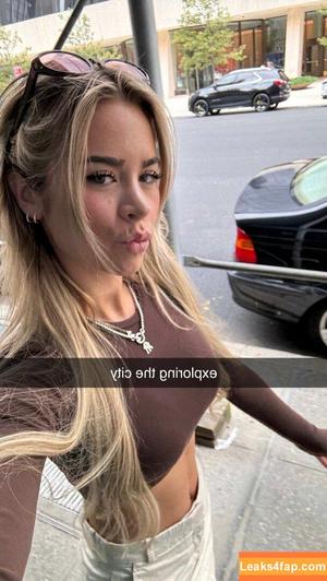 Emily Elizabeth photo #0026